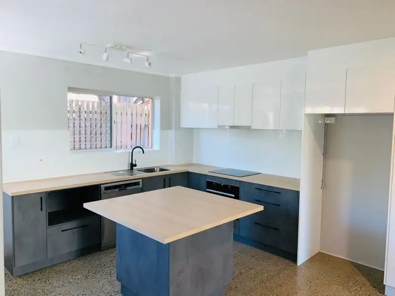 Main view of Homely townhouse listing, 7/40 Arthur Street, Mermaid Beach QLD 4218