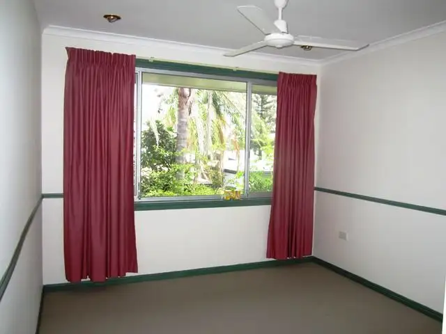 Fourth view of Homely unit listing, 4/6 Sunrise Boulevard, Surfers Paradise QLD 4217