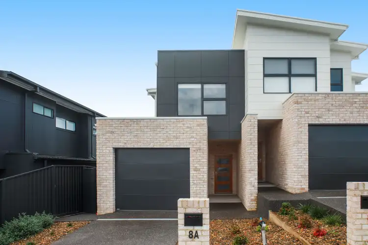 8A Universal Avenue, Dunmore NSW 2529