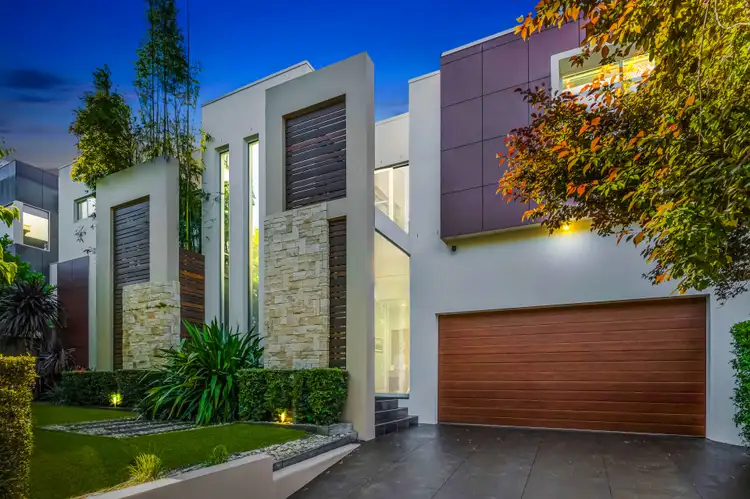 32 Moondarra Drive, West Hoxton NSW 2171