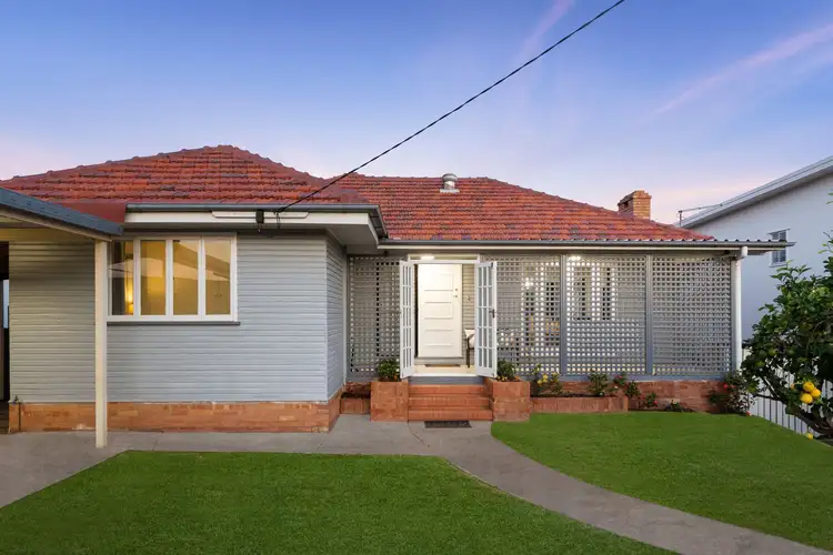 14 Hubbard Street, Wavell Heights QLD 4012