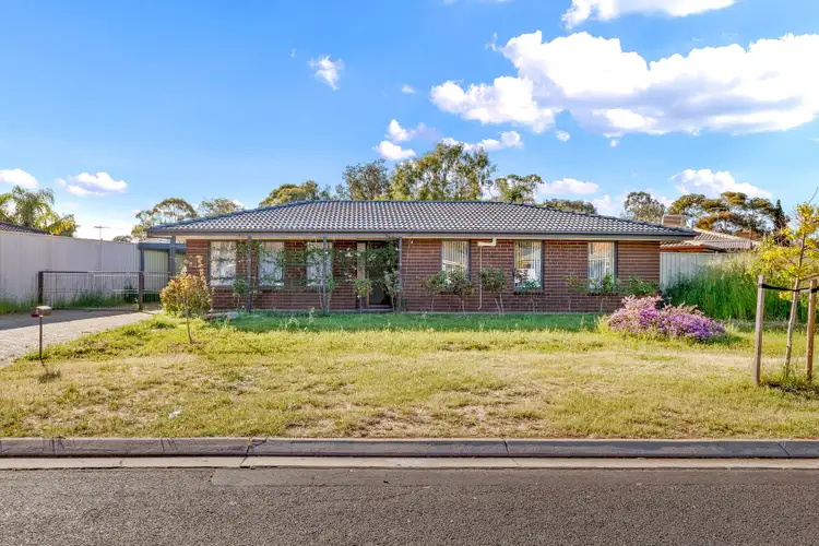 3 Saywell Crescent, Salisbury North SA 5108