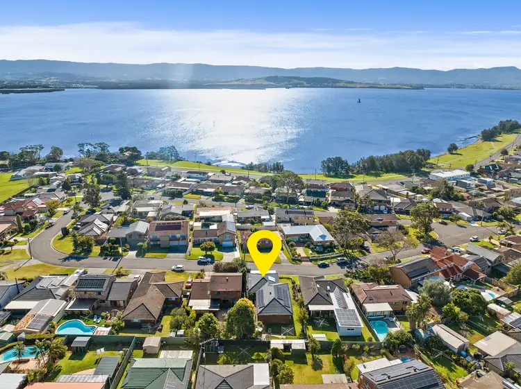 25 Goolagong Circuit, Mount Warrigal NSW 2528
