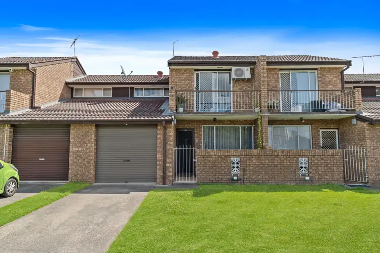 Main view of Homely townhouse listing, 4/2 William Street, Lurnea NSW 2170