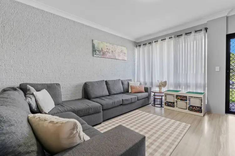 Third view of Homely townhouse listing, 4/2 William Street, Lurnea NSW 2170