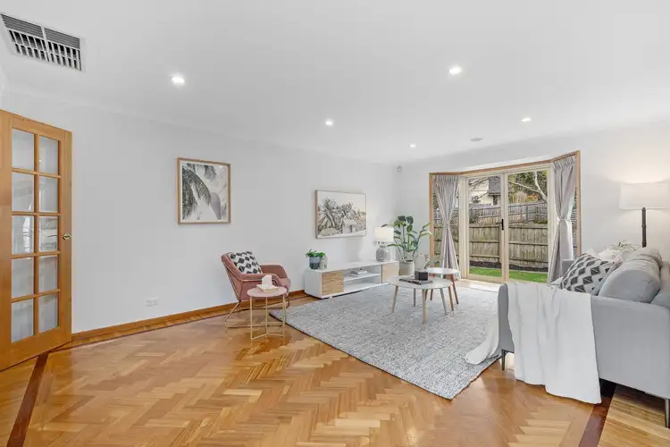 Second view of Homely unit listing, 2/532 Waverley Road, Mount Waverley VIC 3149