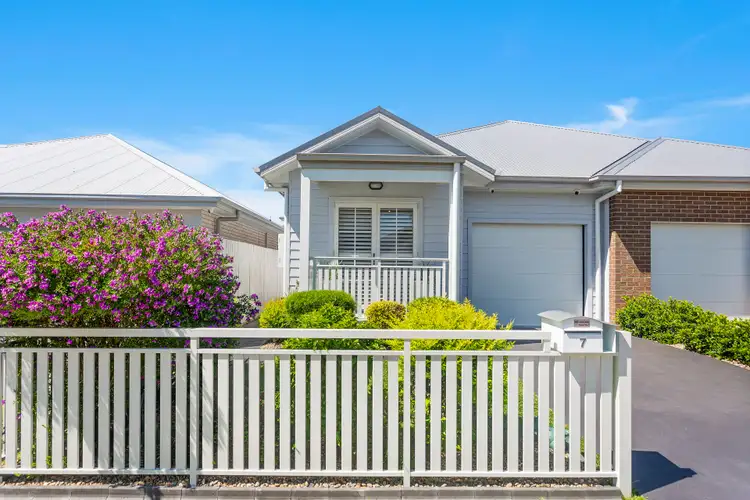 7 Austinmer Street, Tullimbar NSW 2527