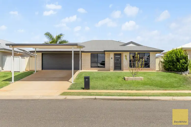 Second view of Homely house listing, 8 Canterbury Road, Emerald QLD 4720