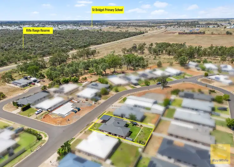 Third view of Homely house listing, 8 Canterbury Road, Emerald QLD 4720