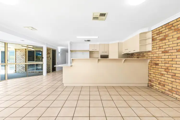 Sixth view of Homely house listing, 3 Crinum Crescent, Emerald QLD 4720