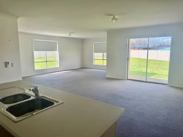 Fifth view of Homely house listing, 8 Hughes Court, Corowa NSW 2646