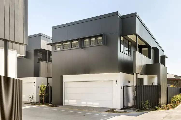 Main view of Homely townhouse listing, 5/70 Fleming Road, Chapel Hill QLD 4069