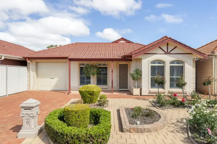 9 William Blackler Drive