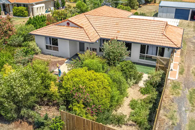 10 Highland Park Road, Meringandan West QLD 4352