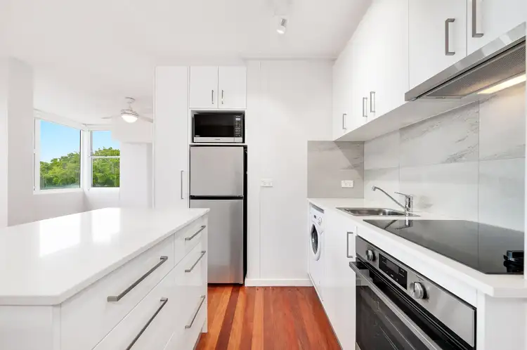 Third view of Homely studio listing, 18/143 Kurraba Road, Kurraba Point NSW 2089