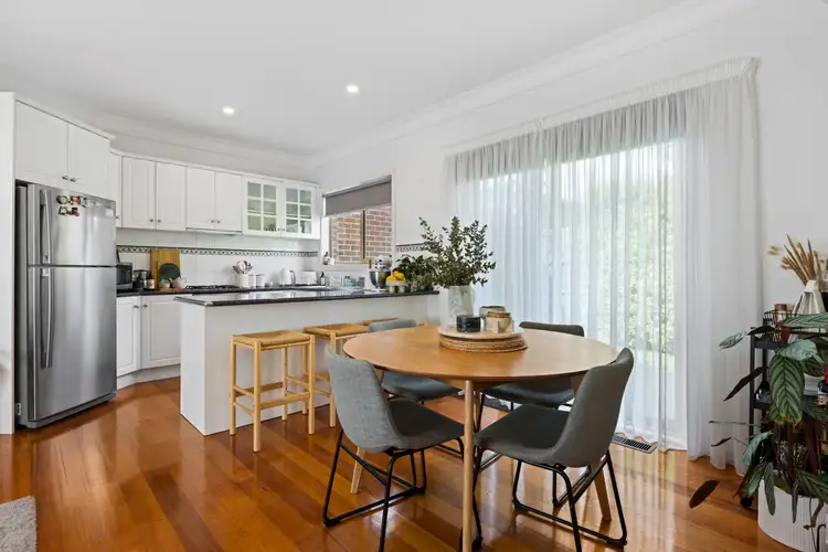 Third view of Homely unit listing, 2/37 Kemp Avenue, Mount Waverley VIC 3149