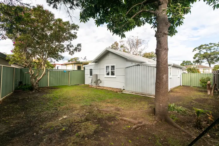 Fifth view of Homely house listing, 1/2 Lyne Street, Oak Flats NSW 2529