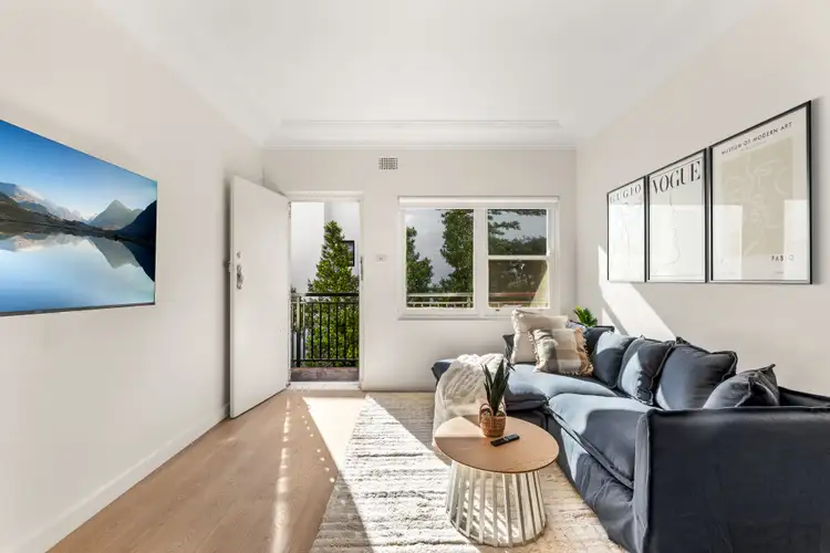 Third view of Homely unit listing, 6/13 Burke Road, Cronulla NSW 2230