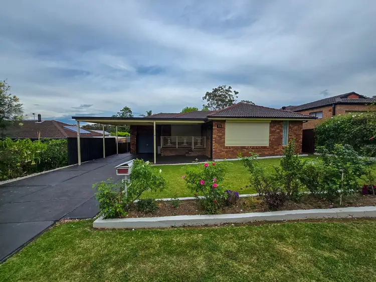 33 Corunna Avenue, Leumeah NSW 2560