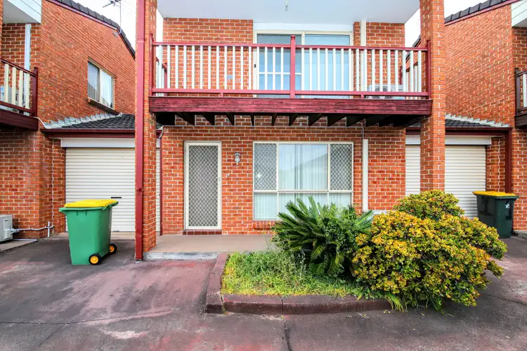 2/31 Shenton Avenue, Bankstown NSW 2200