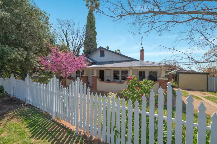 49 Union Street, Forbes NSW 2871