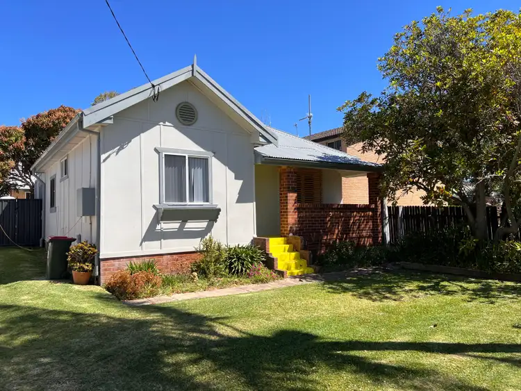Main view of Homely house listing, 19 Turner Esplanade, East Corrimal NSW 2518