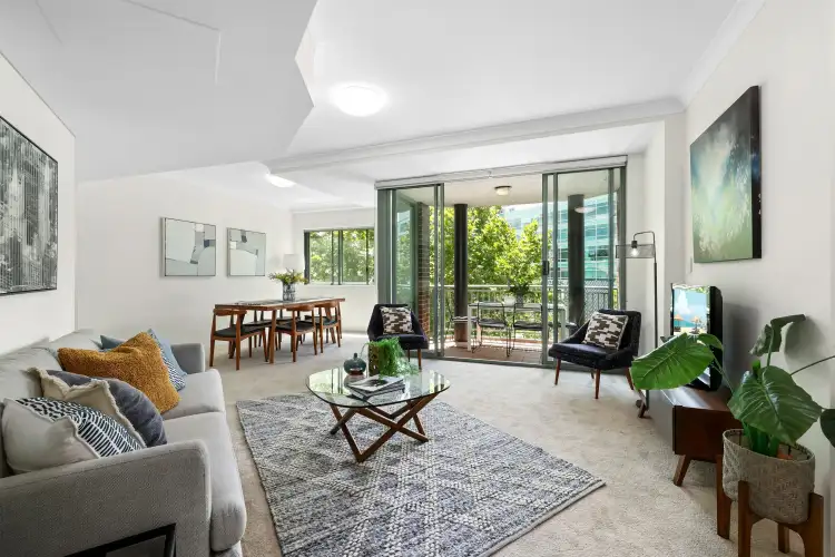 1-9 Pyrmont Bridge Road