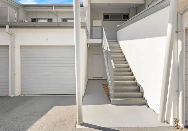 2/2 Hothersal Street, Kiama NSW 2533