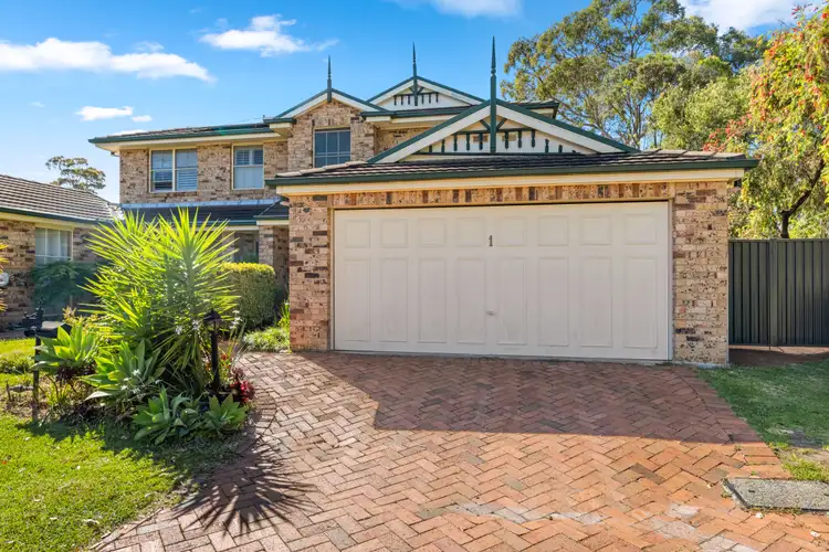 1 Carrol Court, Menai NSW 2234