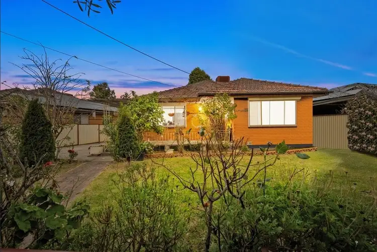 62 Sycamore Crescent