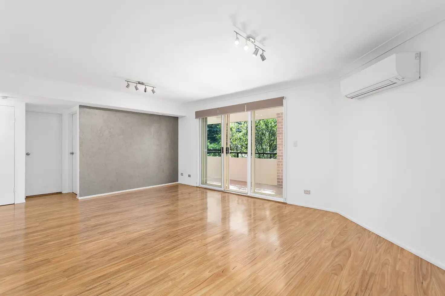 Main view of Homely unit listing, 42/494-496 President Avenue, Sutherland NSW 2232