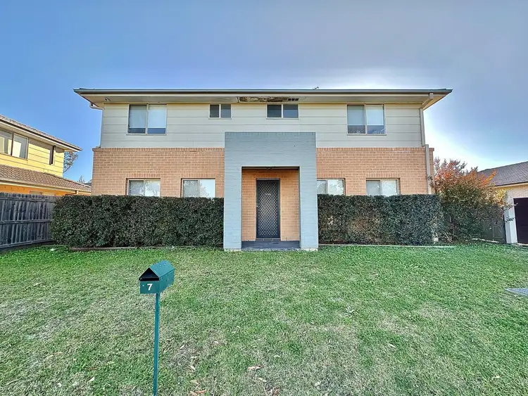 7 Pom Pom Place, Edmondson Park NSW 2174