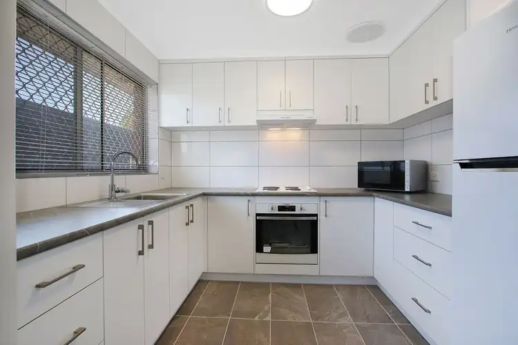 Second view of Homely house listing, 2/441 Tarakan Avenue, North Albury NSW 2640