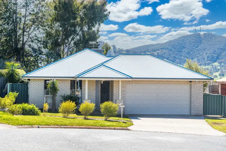 59 Mountainview Drive, Lavington NSW 2641