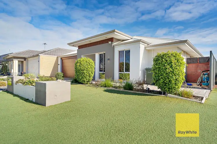 Seventh view of Homely house listing, 9 Escada Way, Piara Waters WA 6112