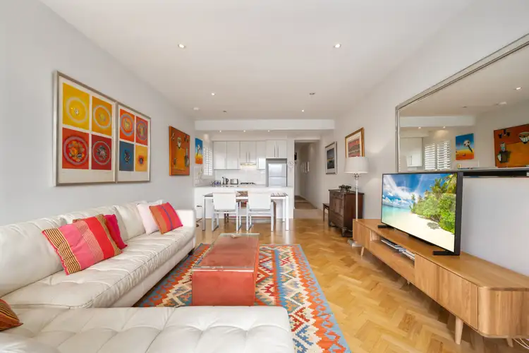 Fifth view of Homely apartment listing, 2/6 Elamang Avenue, Kirribilli NSW 2061