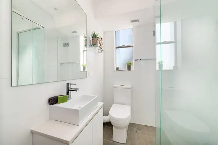 Fifth view of Homely apartment listing, 30/88 Bent Street, Neutral Bay NSW 2089