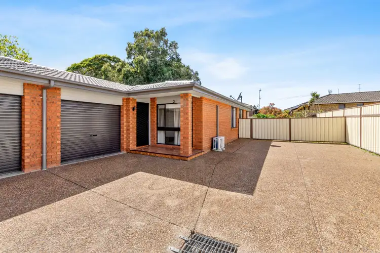2/21 Hay Street, Gorokan NSW 2263