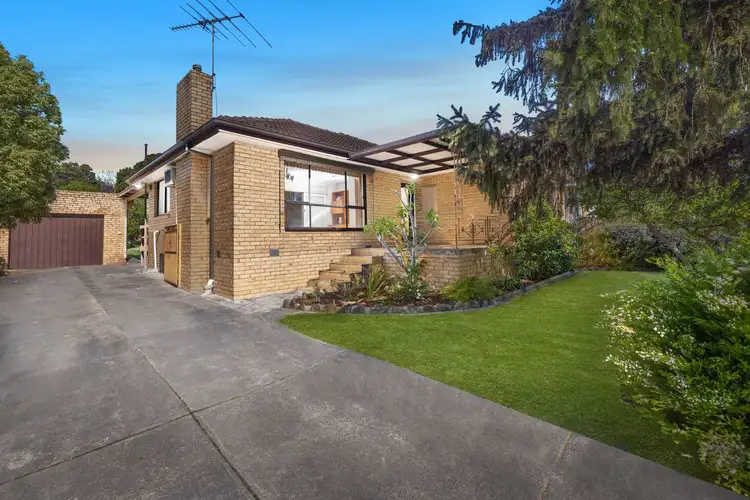 30 Hayfield Road, Mount Waverley VIC 3149