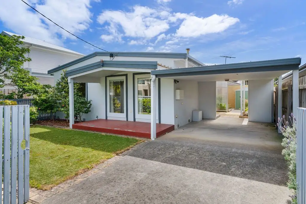 Main view of Homely unit listing, 1/54 South Road, Rosebud VIC 3939