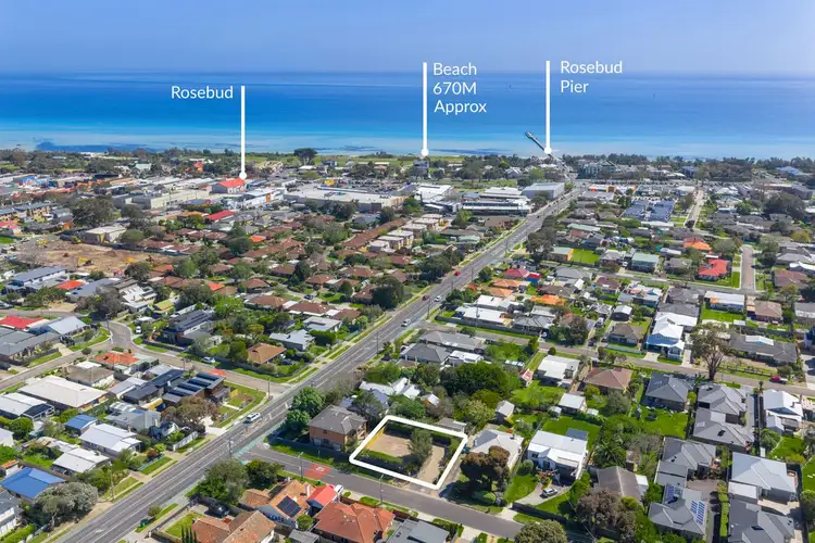44 Mark Street, Rosebud VIC 3939