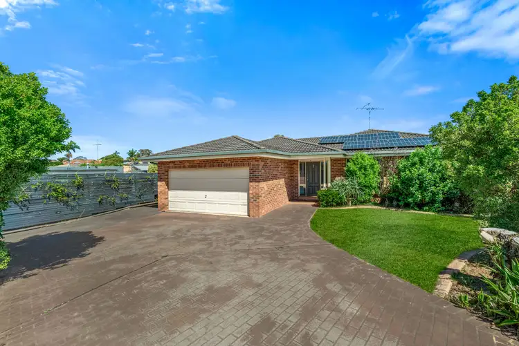 17 Cedar Wattle Place