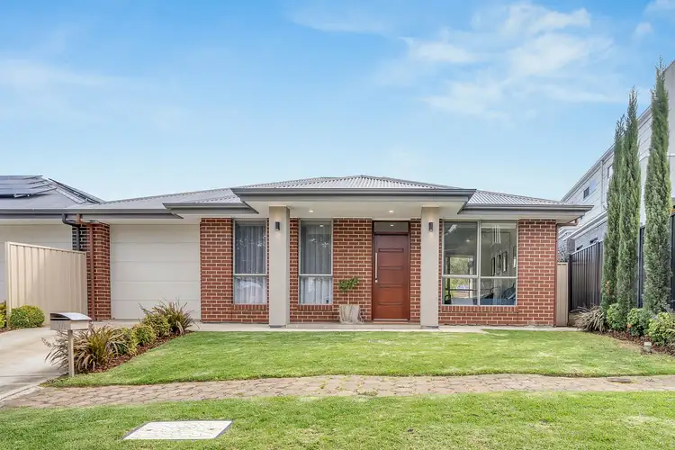 5A Penelope Avenue, Valley View SA 5093