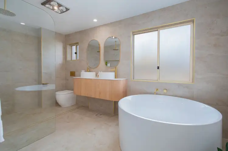 Sixth view of Homely townhouse listing, 1/37 Railway Street, Merewether NSW 2291