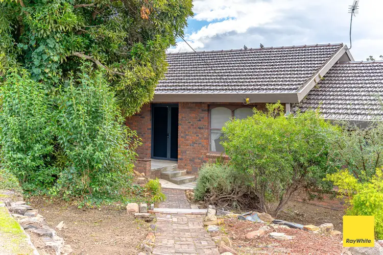 8 Hakea Street, Kennington VIC 3550