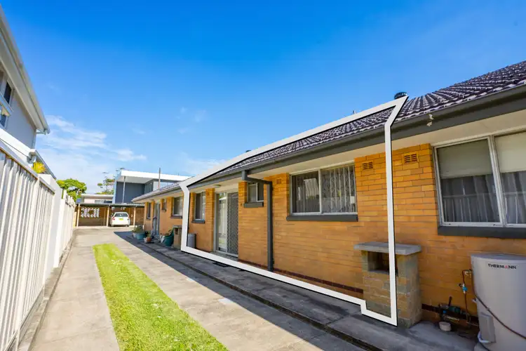 Second view of Homely unit listing, 4/61 Kenrick, The Junction NSW 2291