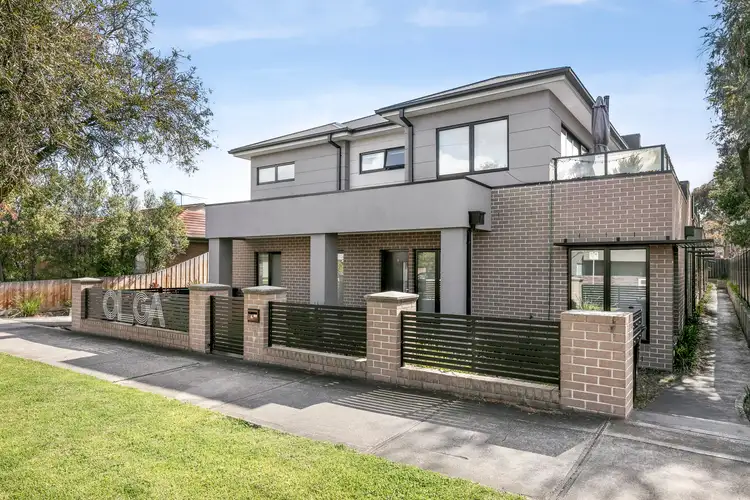 2/6 Gladstone Parade, Glenroy VIC 3046
