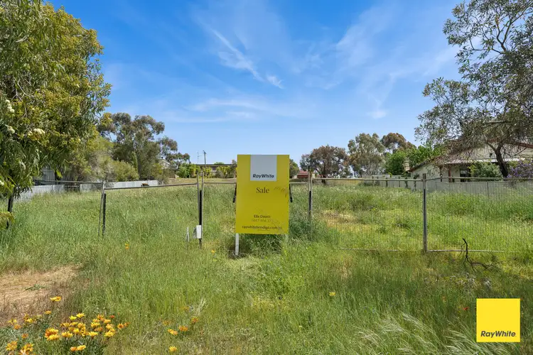 19 Grant Street, Long Gully VIC 3550