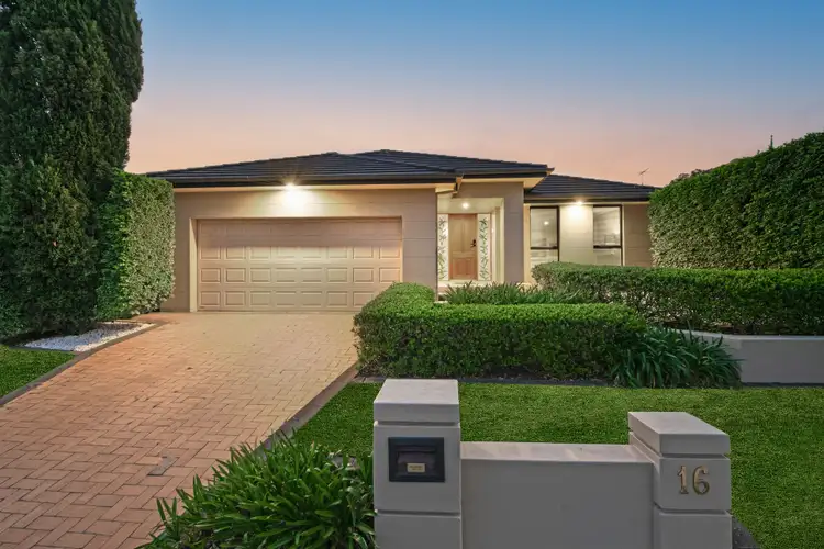 16 Blackbutt Street, Parklea NSW 2768