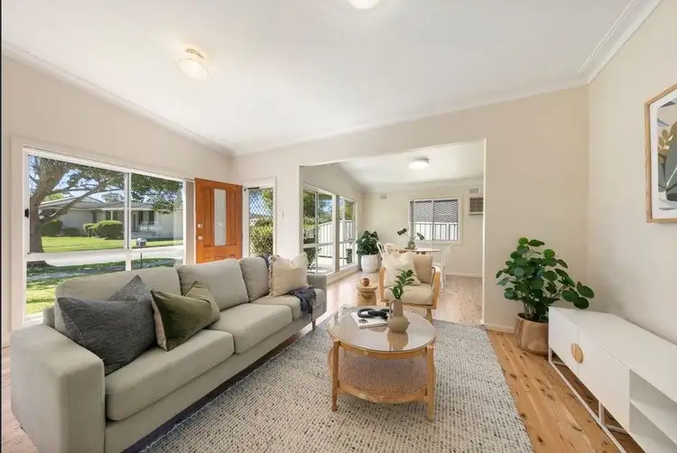 Second view of Homely house listing, 10 Conmurra Circuit, Shortland NSW 2307